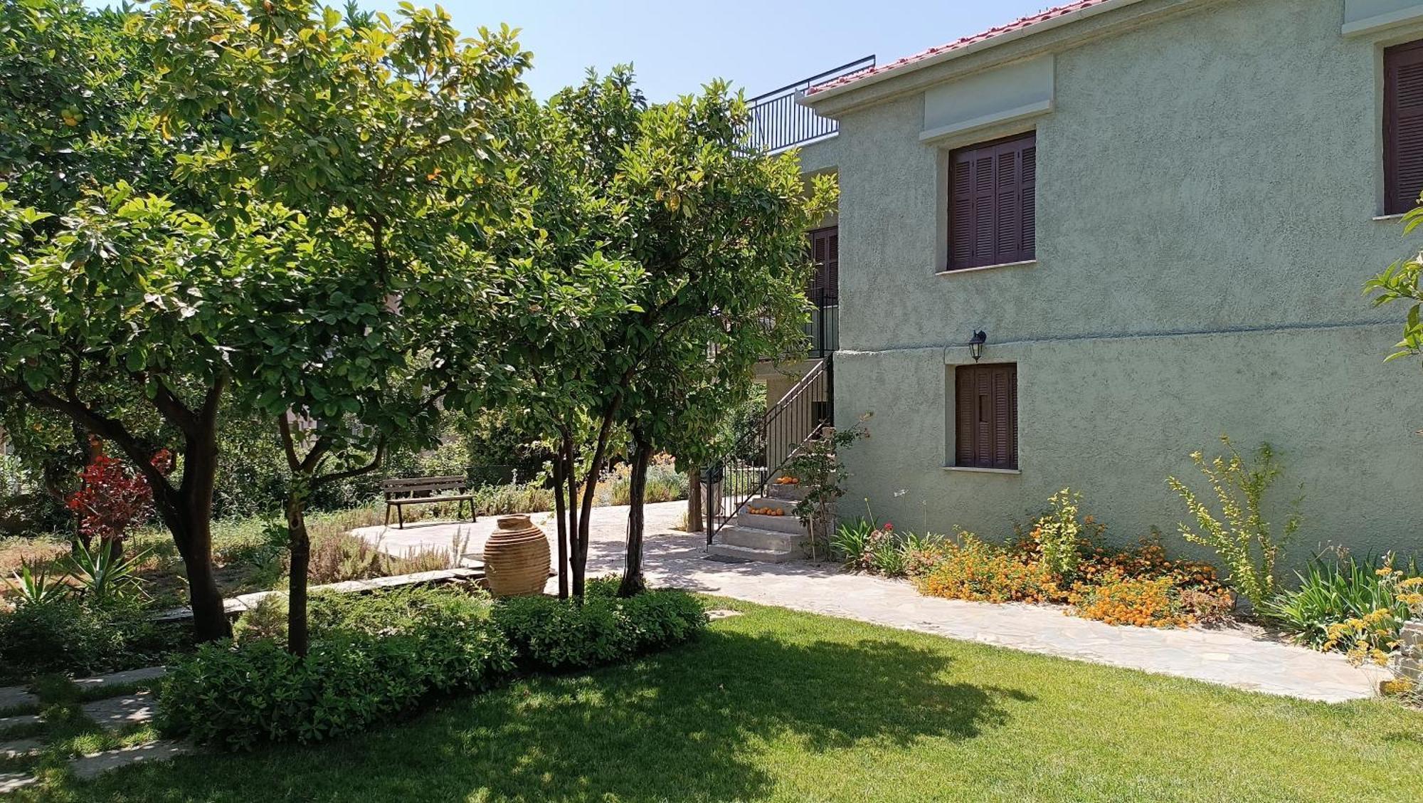 Néa Ankhíalos Betty'S Garden House 빌라 외부 사진